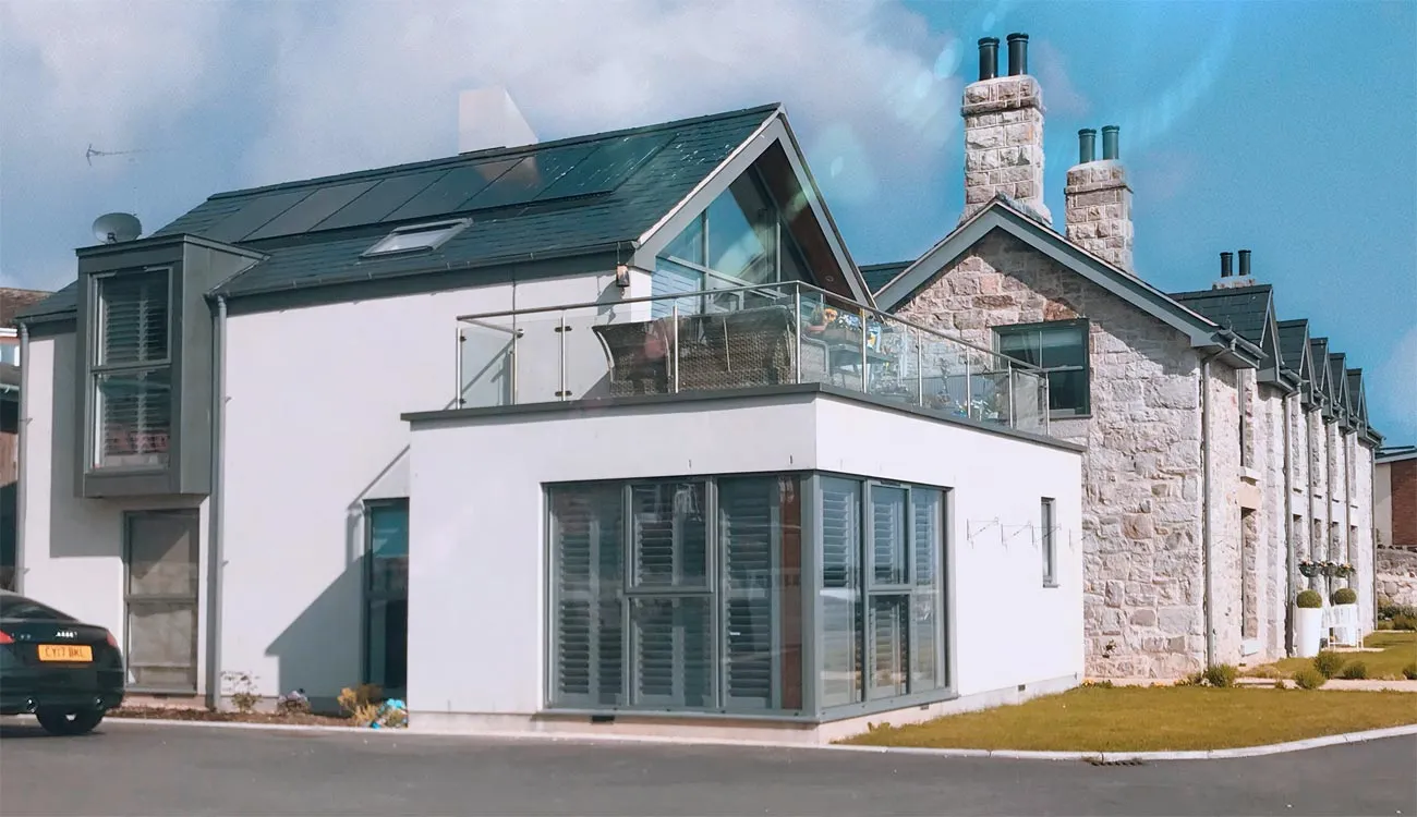 large view of white house